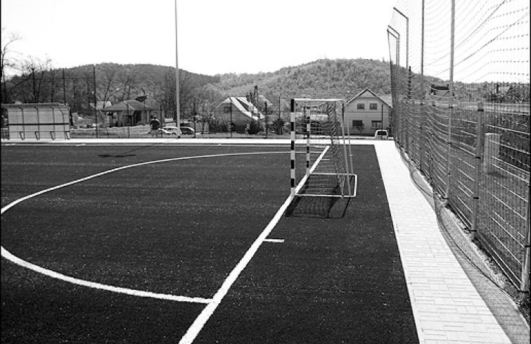 Kerepes FUTSAL műfüves pálya